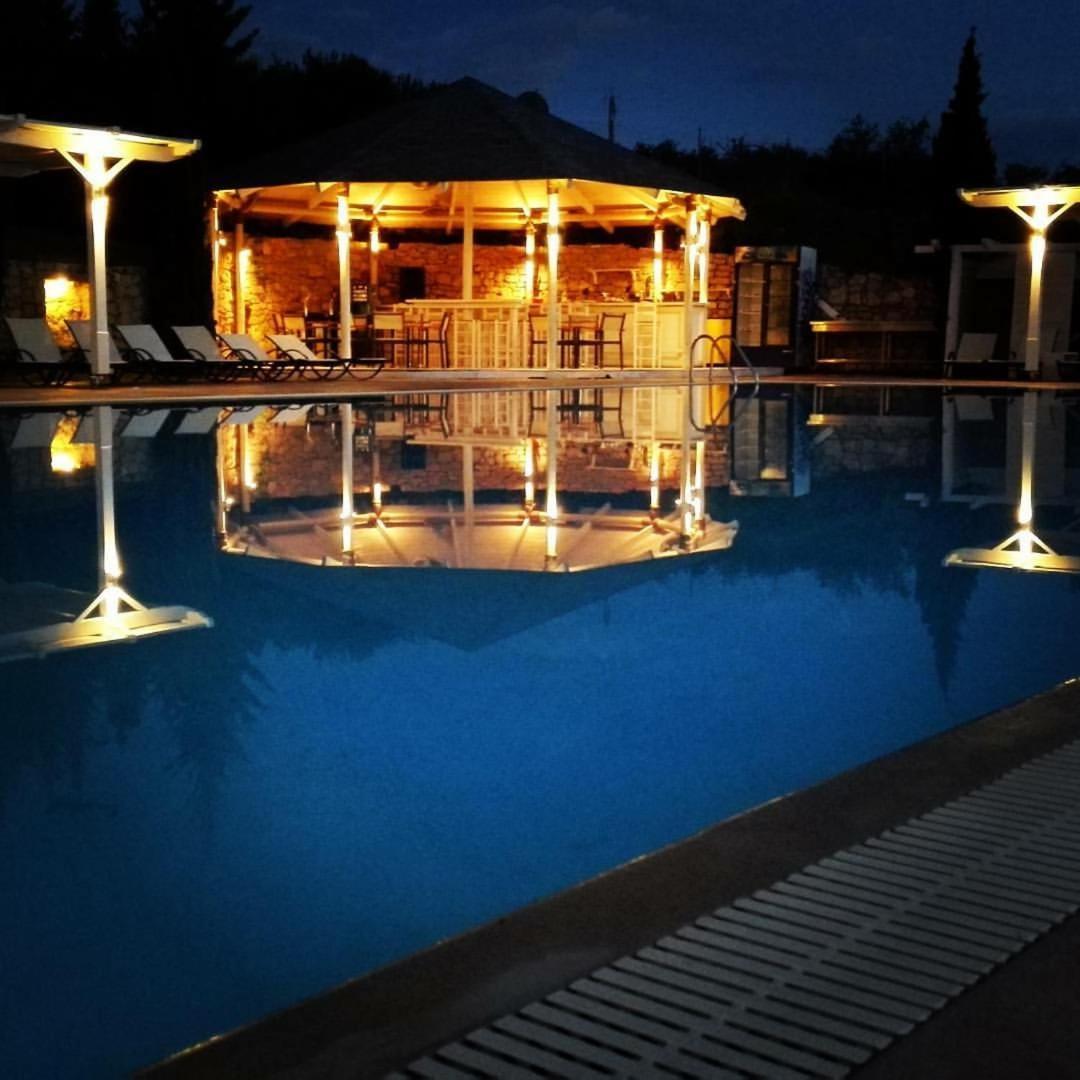 Thalassa Hotel & Spa Paleros エクステリア 写真